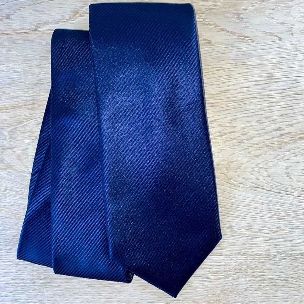Dark Blue Ribbed Textured Tie